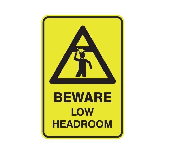 BEWARE LOW HEADROOM WITH PICTO CLASS 1 REFLECTIVE ALUMINIUM 445 X 295