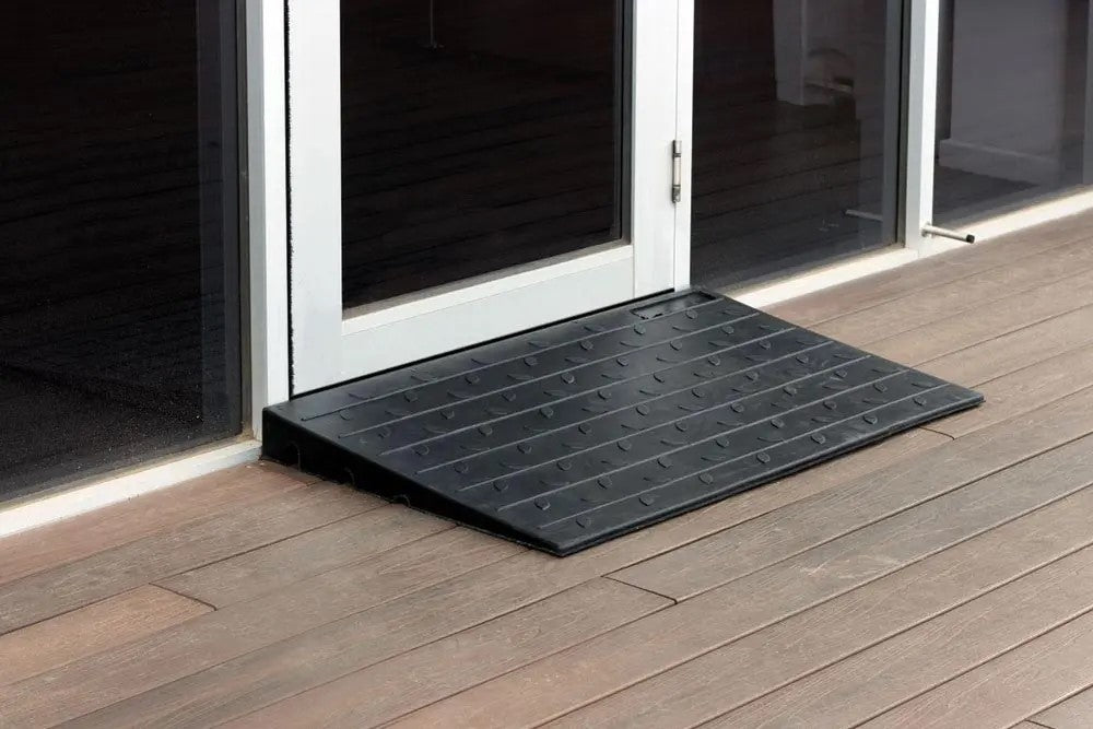 ACCESS RAMP 65MM - BLACK RUBBER