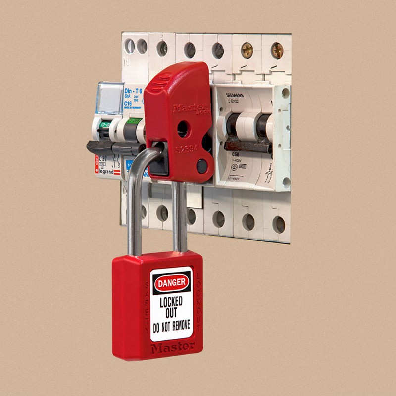 MINIATURE CIRCUIT BREAKER LOCKOUT