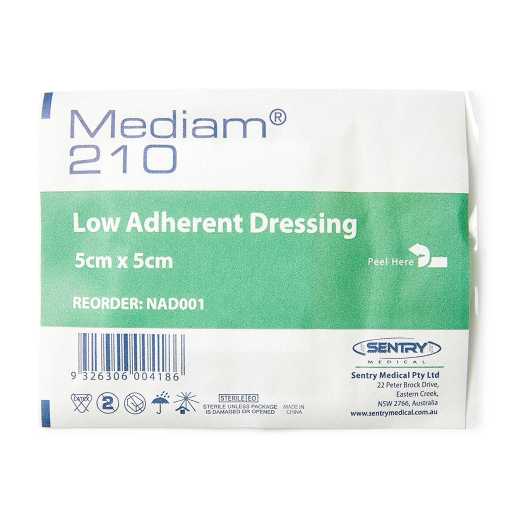 LOW-ADHERENT DRESSING 5CM X 5CM