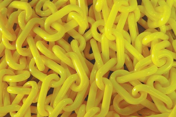 CHAIN 6MM PLASTIC 25M - YELLOW