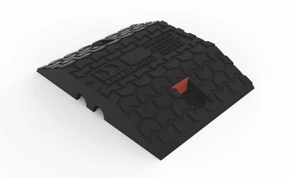COMPLIANCE SPEED HUMP BODY 250MM - LLDPE - BLACK