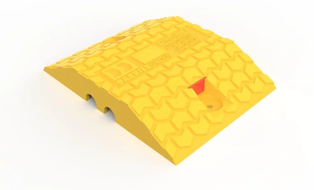 COMPLIANCE SPEED HUMP BODY 250MM - LLDPE - YELLOW